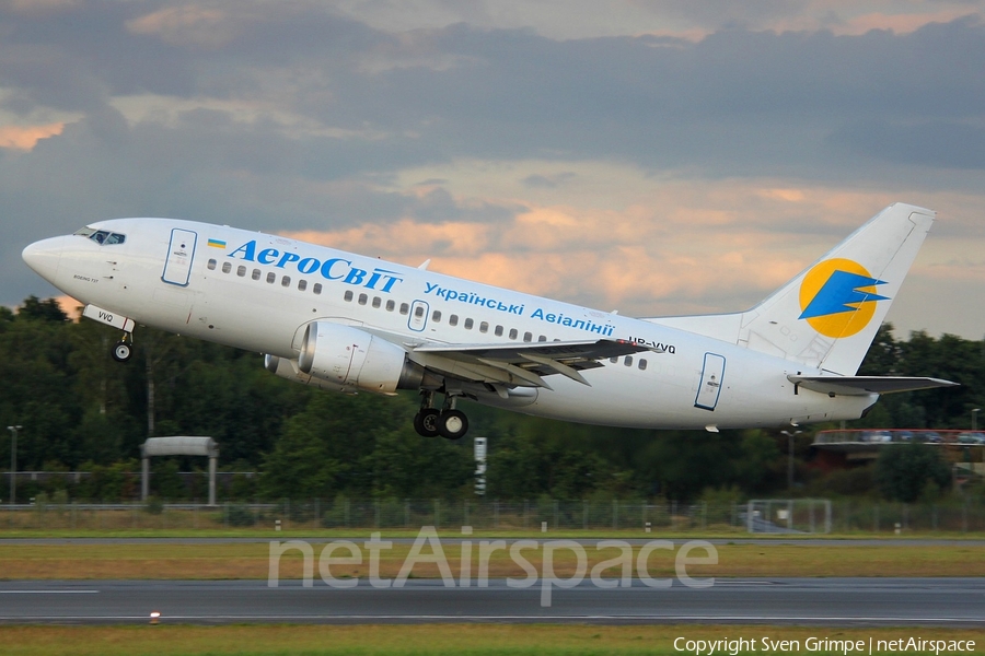 Aerosvit Airlines Boeing 737-5L9 (UR-VVQ) | Photo 32554