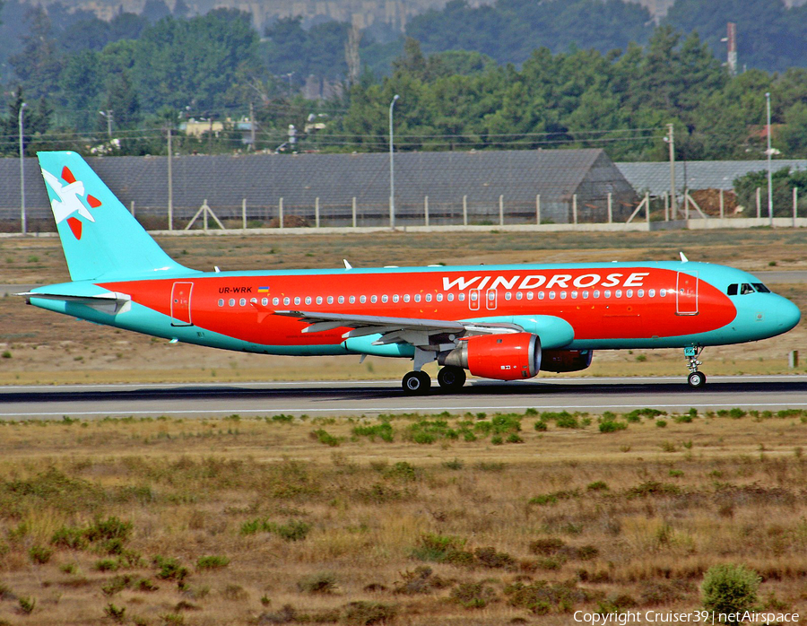 Windrose Airlines Airbus A320-211 (UR-WRK) | Photo 86728