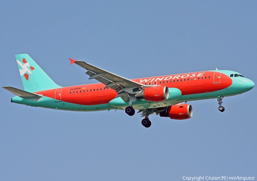 Windrose Airlines Airbus A320-212 (UR-WRM) | Photo 135518