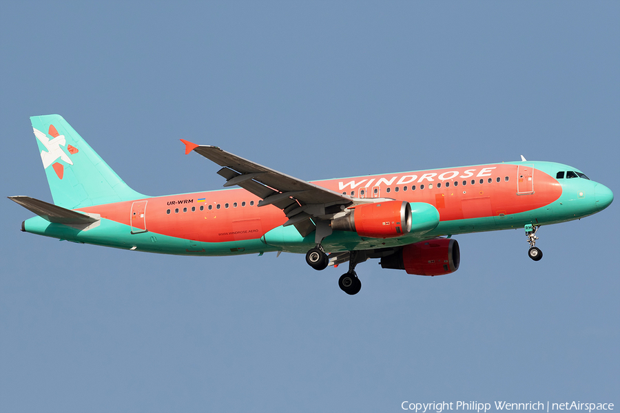 Windrose Airlines Airbus A320-212 (UR-WRM) | Photo 333926