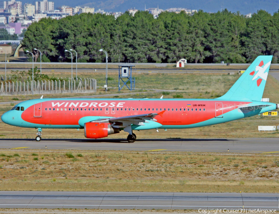 Windrose Airlines Airbus A320-212 (UR-WRM) | Photo 368349