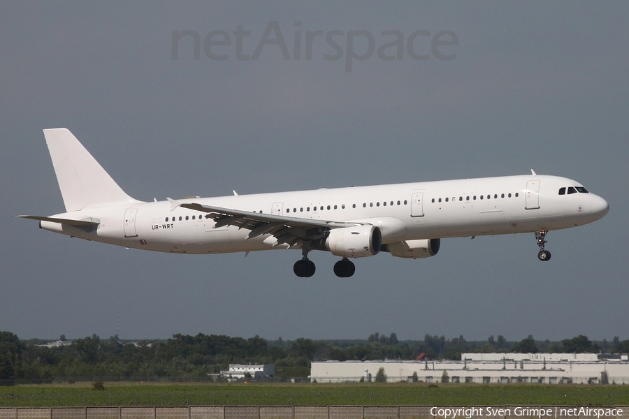 Windrose Airlines Airbus A321-211 (UR-WRT) | Photo 247489