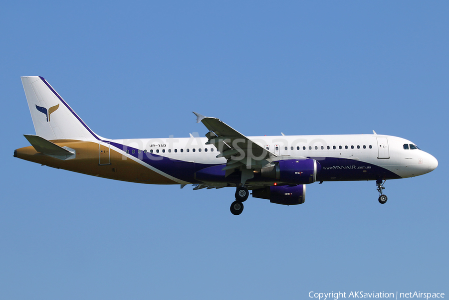 Yanair Airbus A320-211 (UR-YAD) | Photo 112913