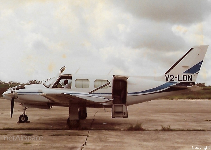 (Private) Piper PA-31-325 Navajo c/r (V2-LDN) | Photo 269153