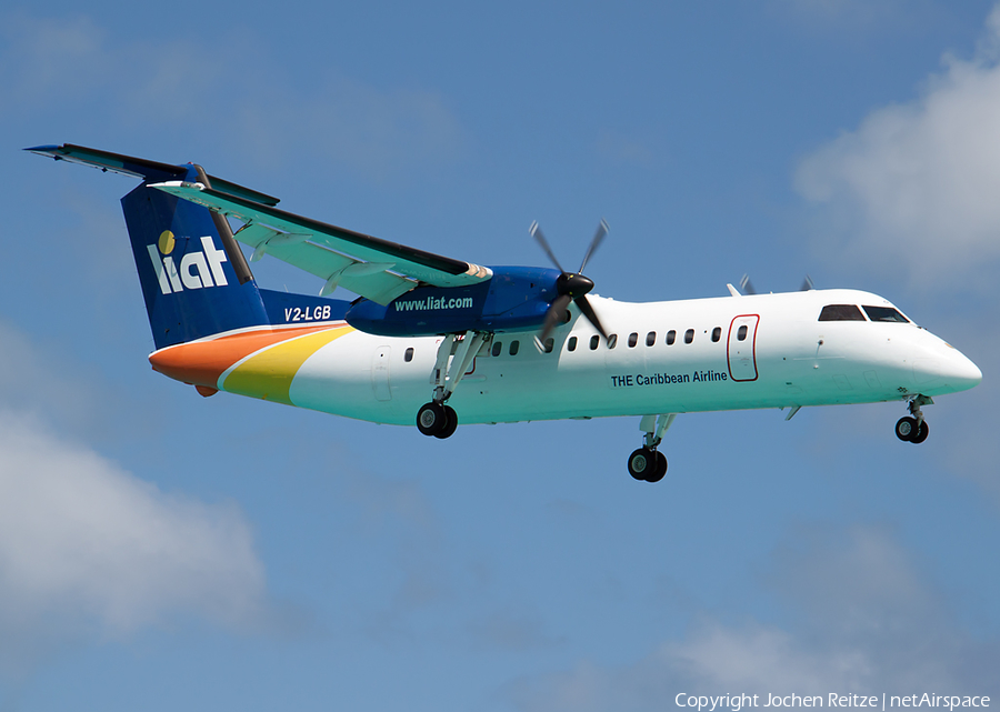 LIAT - Leeward Islands Air Transport de Havilland Canada DHC-8-311 (V2-LGB) | Photo 225481