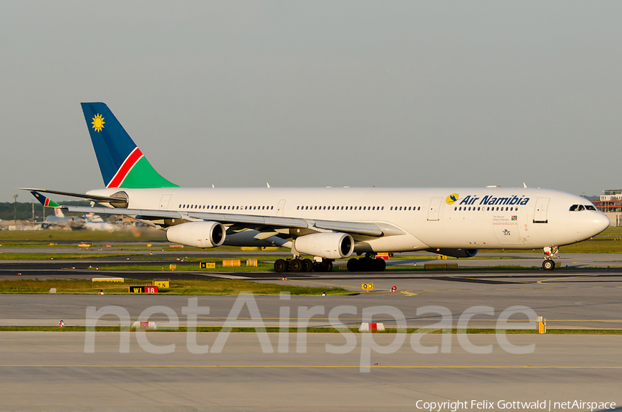Air Namibia Airbus A340-311 (V5-NME) | Photo 8612
