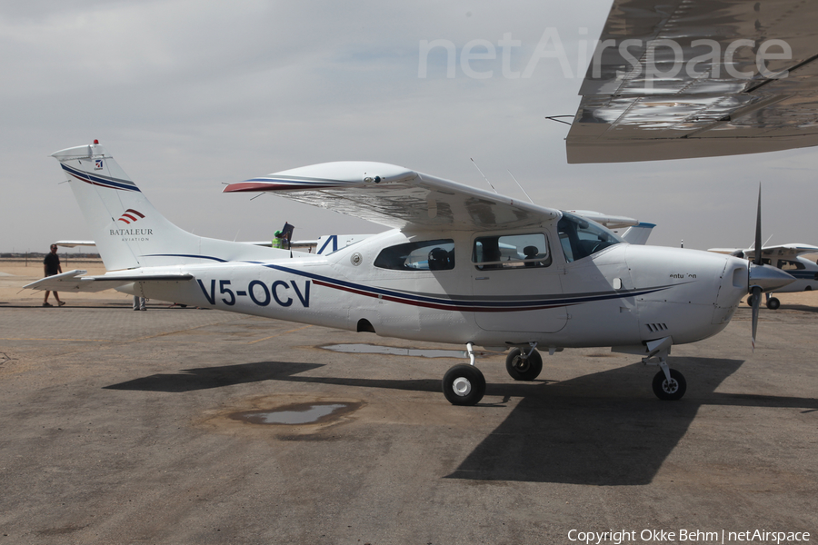 (Private) Cessna 210 Centurion (V5-OCV) | Photo 70602