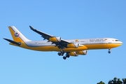 Royal Brunei Airlines Airbus A340-212 (V8-001) at  Hamburg - Fuhlsbuettel (Helmut Schmidt), Germany