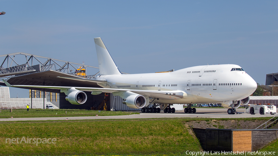 Brunei Sultan's Flight Boeing 747-430 (V8-ALI) | Photo 163271