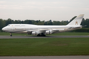 Brunei Sultan's Flight Boeing 747-430 (V8-ALI) at  Hamburg - Fuhlsbuettel (Helmut Schmidt), Germany