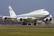 Brunei Sultan's Flight Boeing 747-430 (V8-ALI) at  Hamburg - Fuhlsbuettel (Helmut Schmidt), Germany