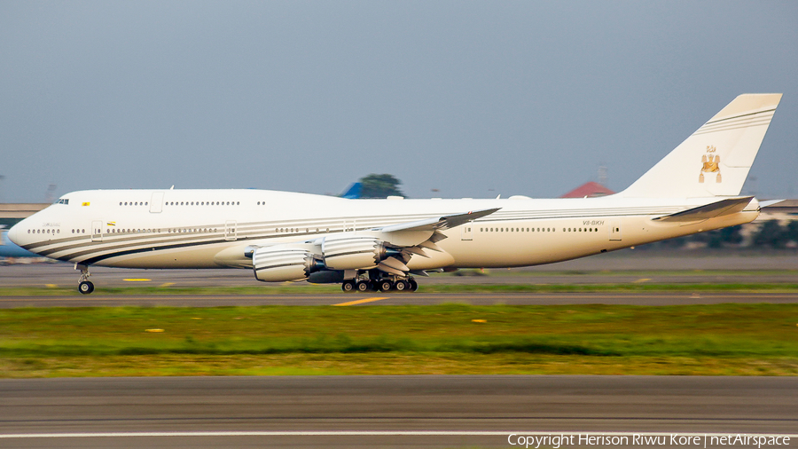 Brunei Sultan's Flight Boeing 747-8LQ(BBJ) (V8-BKH) | Photo 459830