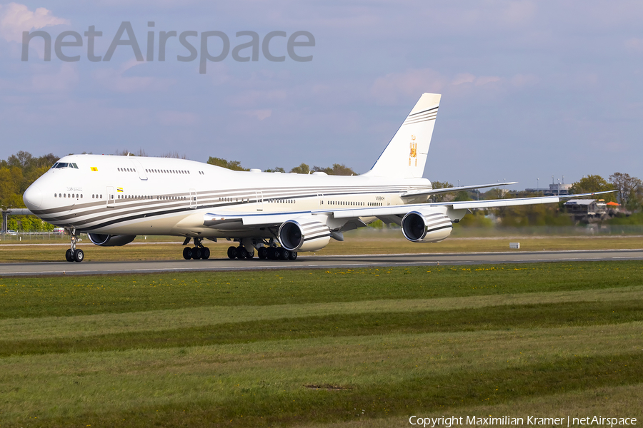 Brunei Sultan's Flight Boeing 747-8LQ(BBJ) (V8-BKH) | Photo 521408