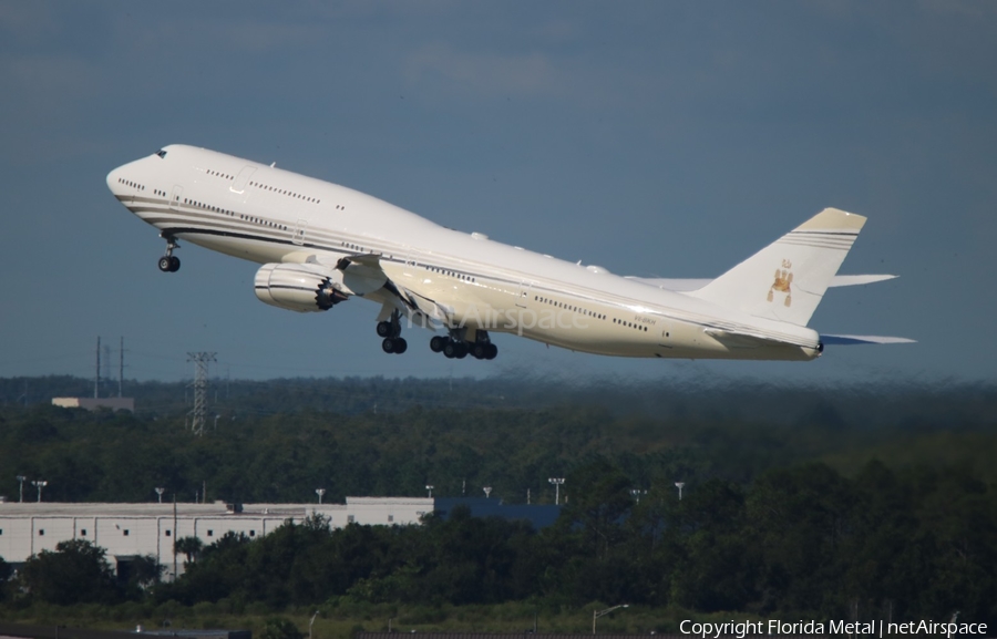 Brunei Sultan's Flight Boeing 747-8LQ(BBJ) (V8-BKH) | Photo 296394