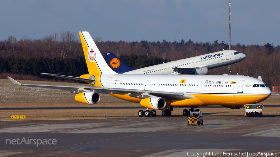 Royal Brunei Airlines Airbus A340-212 (V8-BKH) | Photo 360940