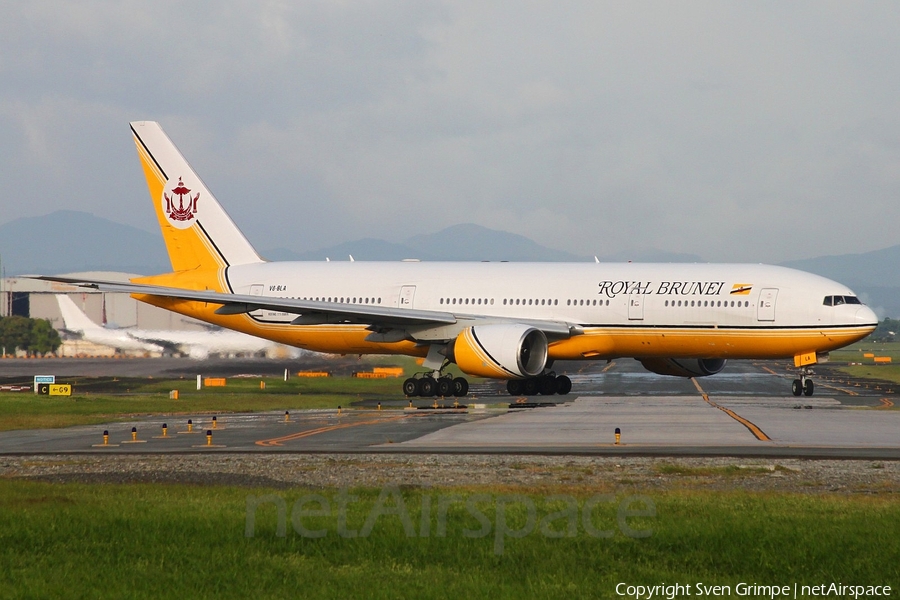 Royal Brunei Airlines Boeing 777-212(ER) (V8-BLA) | Photo 16641