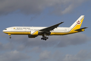 Royal Brunei Airlines Boeing 777-212(ER) (V8-BLC) at  London - Heathrow, United Kingdom