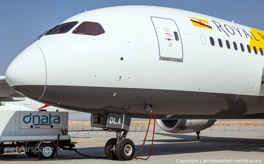 Royal Brunei Airlines Boeing 787-8 Dreamliner (V8-DLA) | Photo 416148