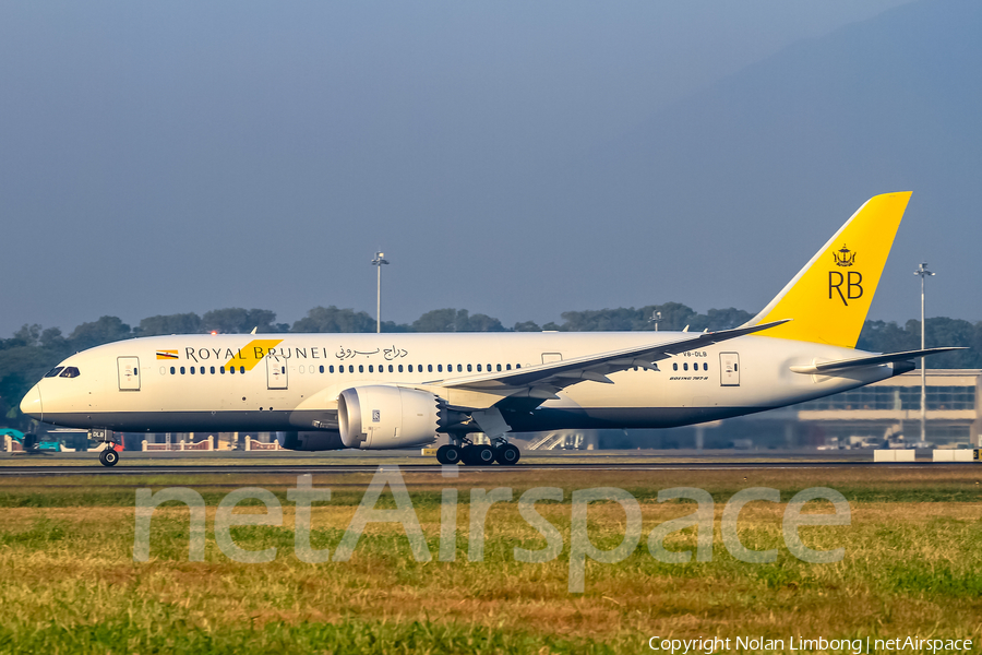 Royal Brunei Airlines Boeing 787-8 Dreamliner (V8-DLB) | Photo 369054