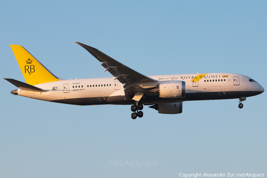 Royal Brunei Airlines Boeing 787-8 Dreamliner (V8-DLD) | Photo 345540