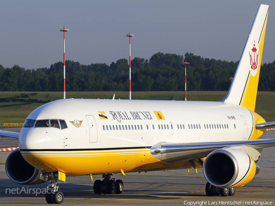 Royal Brunei Airlines Boeing 767-27G(ER) (V8-MHB) | Photo 110733