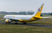 Royal Brunei Airlines Boeing 767-27G(ER) (V8-MHB) at  Hamburg - Fuhlsbuettel (Helmut Schmidt), Germany