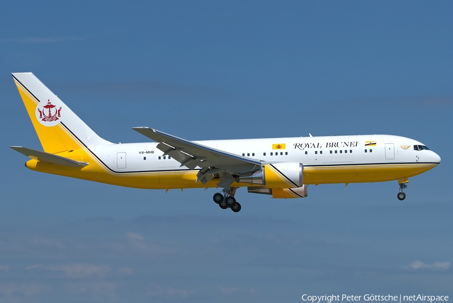 Royal Brunei Airlines Boeing 767-27G(ER) (V8-MHB) | Photo 249764
