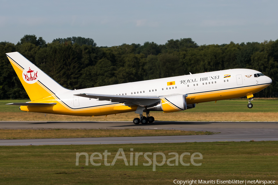 Royal Brunei Airlines Boeing 767-27G(ER) (V8-MHB) | Photo 251869