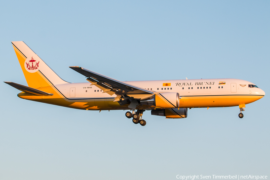 Royal Brunei Airlines Boeing 767-27G(ER) (V8-MHB) | Photo 308382