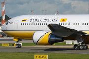 Royal Brunei Airlines Boeing 767-27G(ER) (V8-MHB) at  Hamburg - Fuhlsbuettel (Helmut Schmidt), Germany