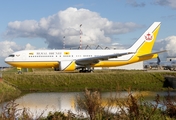 Royal Brunei Airlines Boeing 767-27G(ER) (V8-MHB) at  Hamburg - Fuhlsbuettel (Helmut Schmidt), Germany