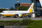 Royal Brunei Airlines Boeing 767-27G(ER) (V8-MHB) at  Hamburg - Fuhlsbuettel (Helmut Schmidt), Germany