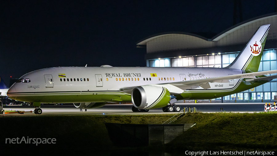 Brunei Sultan's Flight Boeing 787-8(BBJ) (V8-OAS) | Photo 413965
