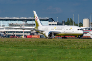 Brunei Sultan's Flight Boeing 787-8(BBJ) (V8-OAS) at  Hamburg - Fuhlsbuettel (Helmut Schmidt), Germany