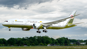 Brunei Sultan's Flight Boeing 787-8(BBJ) (V8-OAS) at  Hamburg - Fuhlsbuettel (Helmut Schmidt), Germany