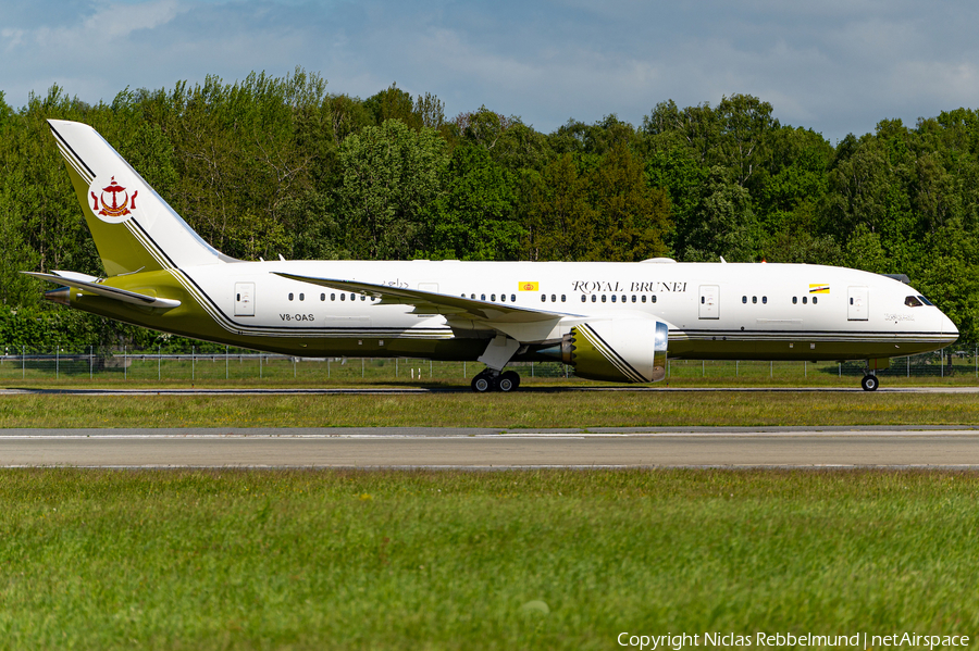 Brunei Sultan's Flight Boeing 787-8(BBJ) (V8-OAS) | Photo 569920
