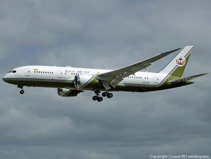 Brunei Sultan's Flight Boeing 787-8(BBJ) Dreamliner (V8-OAS) | Photo 604330