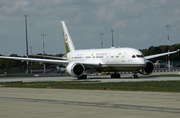 Brunei Sultan's Flight Boeing 787-8(BBJ) (V8-OAS) at  Hamburg - Fuhlsbuettel (Helmut Schmidt), Germany