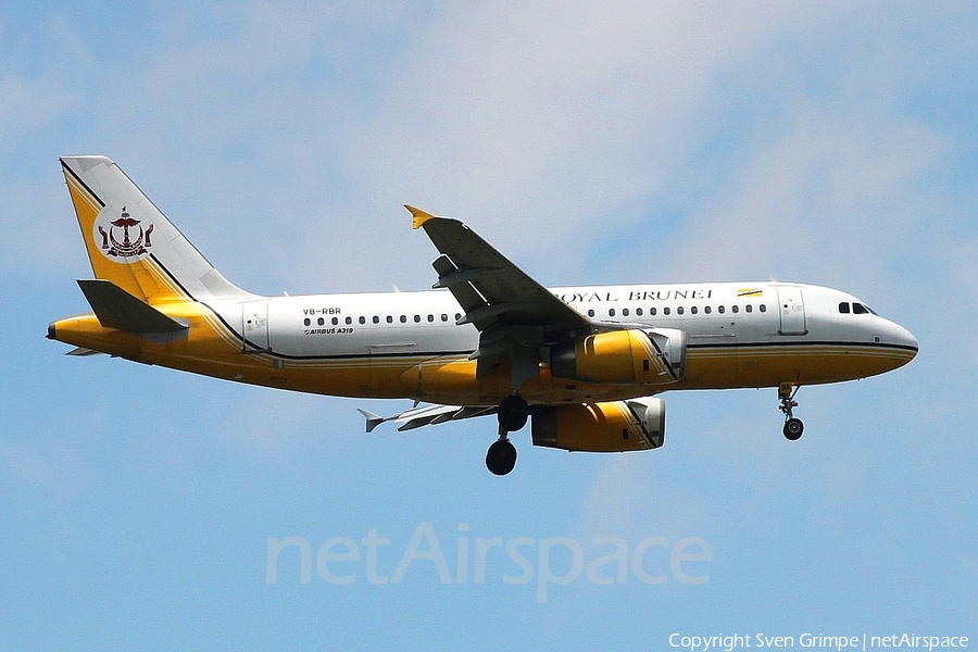 Royal Brunei Airlines Airbus A319-132 (V8-RBR) | Photo 35679