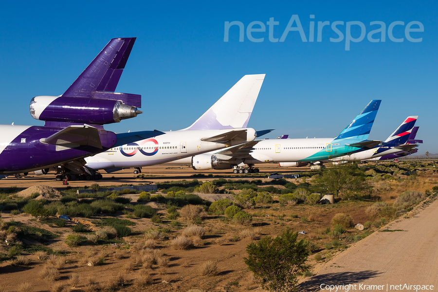 Aviation photo 676252