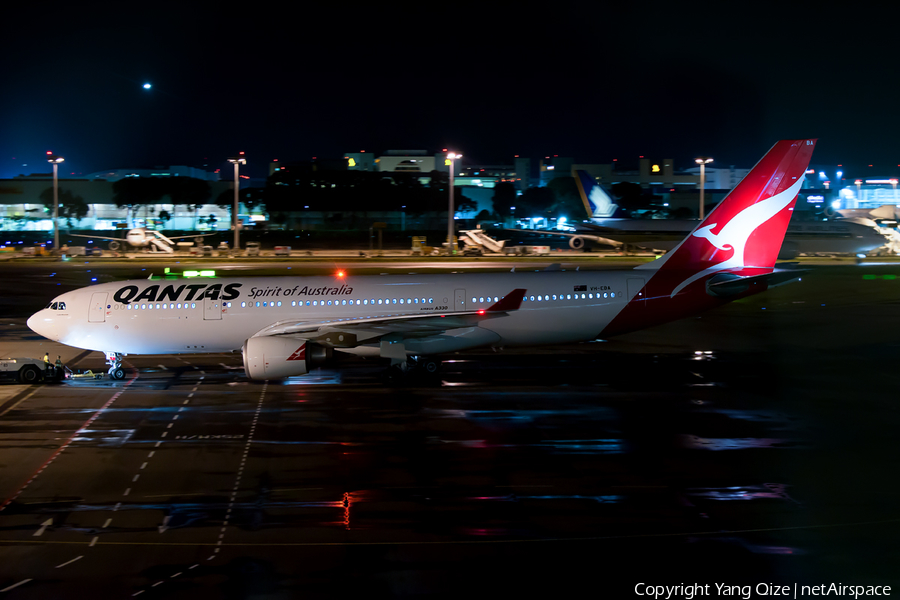 Qantas Airbus A330-202 (VH-EBA) | Photo 174820