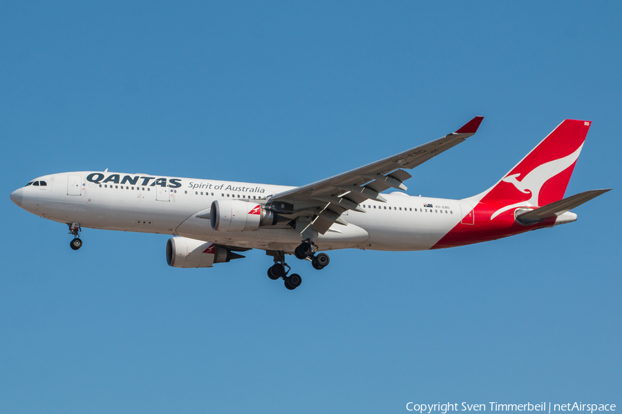 Qantas Airbus A330-202 (VH-EBD) | Photo 285507