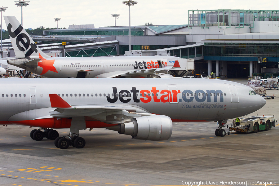 Jetstar Airways Airbus A330-202 (VH-EBE) | Photo 21964
