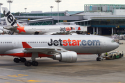 Jetstar Airways Airbus A330-202 (VH-EBE) at  Singapore - Changi, Singapore