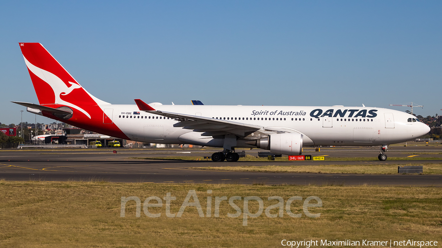 Qantas Airbus A330-202 (VH-EBE) | Photo 389805