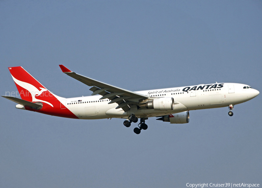 Qantas Airbus A330-203 (VH-EBG) | Photo 340974
