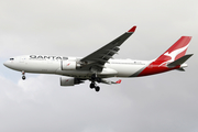 Qantas Airbus A330-203 (VH-EBG) at  Singapore - Changi, Singapore