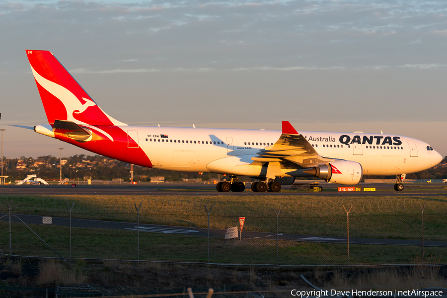 Qantas Airbus A330-202 (VH-EBM) | Photo 95412