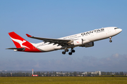 Qantas Airbus A330-202 (VH-EBO) at  Sydney - Kingsford Smith International, Australia