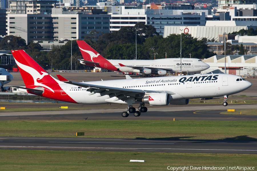 Jetstar Airways Airbus A330-202 (VH-EBS) | Photo 57464